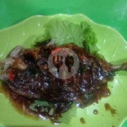 Ikan Kue Lada Hitam