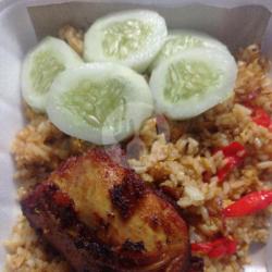 Nasi Goreng Cb Setan Iris Plus Ayam Goreng