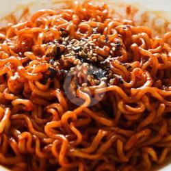 Mie Pedas Polos
