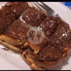 Roti Coklat Srikaya Susu