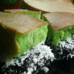 Ketan Kelapa Pandan Susu