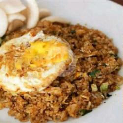 Nasi Goreng Ayam Tambah Telur Ceplok