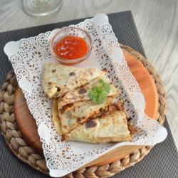 Rendang Chicken Quesadilla