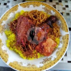 Nasi Kuning Ikan Balado   Ayam