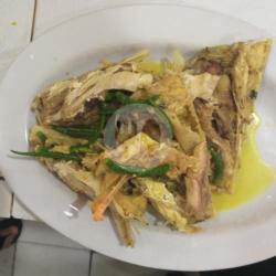 Nasi Kepala Baung