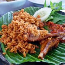 Nasi Ayam Kremes