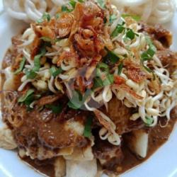 Tahu Lontong