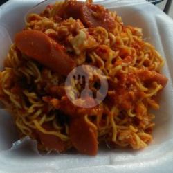 Mie Goreng Telor Sosis Bumbu Mercon