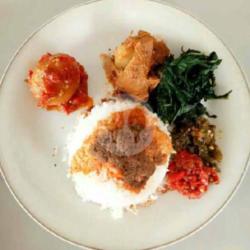 Nasi Telor Bulat Balado