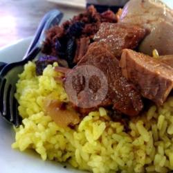 Nasi Kuning Ayam   Daging