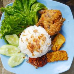 Pecel Ayam Sayap   Teh Es