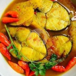 Ikan Patin Bumbu Kuning