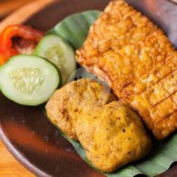 Tempe Dan Tahu Goreng