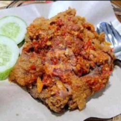 Chicken Geprek Sambel Bawang