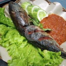 Tongkol Goreng Sambel Judess Sakera