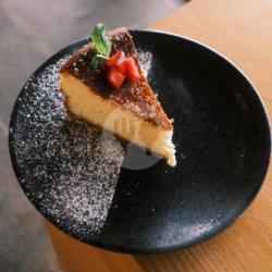 Creme Brulee Cheesecake