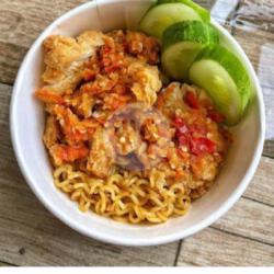 Rice Bowl Ayam Geprek Chicken  Mie