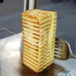 Roti Bakar Kacang Srikaya