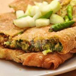 Martabak Telor Istimewa Daging Sapi