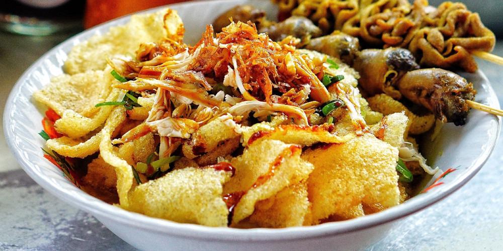 Bubur Ayam Hasby Special Cakwe, KH Hasyim Ashari