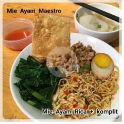 Mie/mie Lebar/bihun/kwetiau Ayam Rica