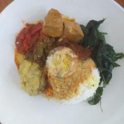 Nasi Gulai Otak