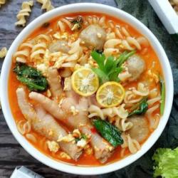 Seblak Ceker Bakso Pedas