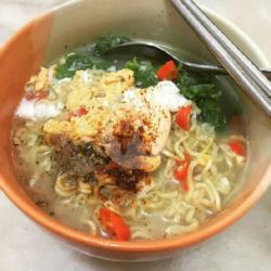 Mie Kari Ayam Godog