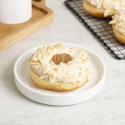Donat Almond Caramel
