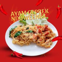 Mie Ayam Geprek (lunch Box)