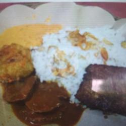 Nasi Uduk Telor Semur