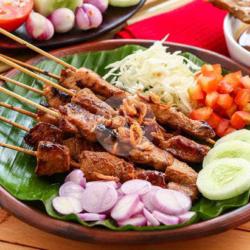 Sate Ayam Juara.