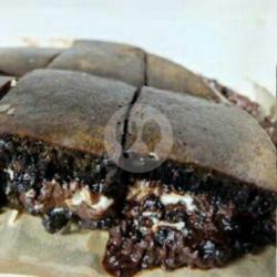 Blackforest Wijen Susu (besar)