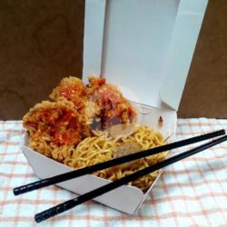 Mie Goreng Kulit Sambel Korek