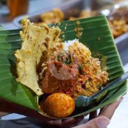 Nasi Pecel Telur Bali