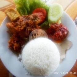 Pecel Ayam Barendo Komplit