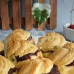 Kue Soes Coklat