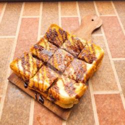 Roti Bakar