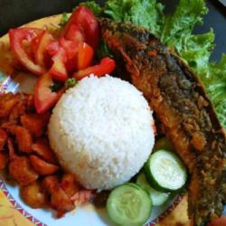 Nasi Rames Lele