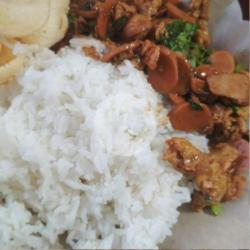 Nasi Gila Telur Ayam Suwir Sosis Bakso