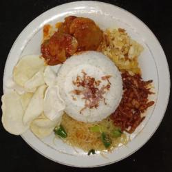 Paket Nasi Uduk Jengkol