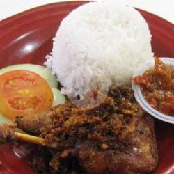 Bebek Goreng   Nasi Putih