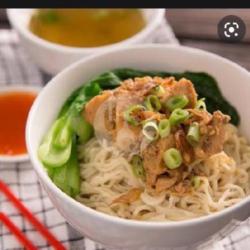 Mie Yamien Ayam