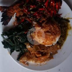 Nasi Ikan Bawal