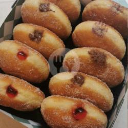 Donat Bomboloni Strawberry