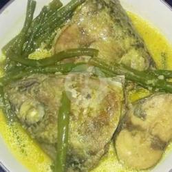 Ikan Kepala Tongkol Gulai Kuning