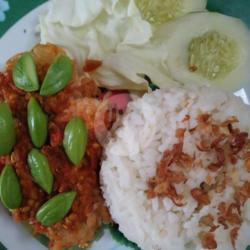 Ayam Geprek Sambal Pete