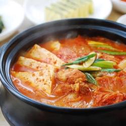 Kimchi Jjigae