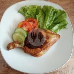 Ayam Penyet Bumbu Hitam