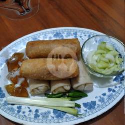 Lumpia  Rebung Ayam Basah Isi 3 Pcs